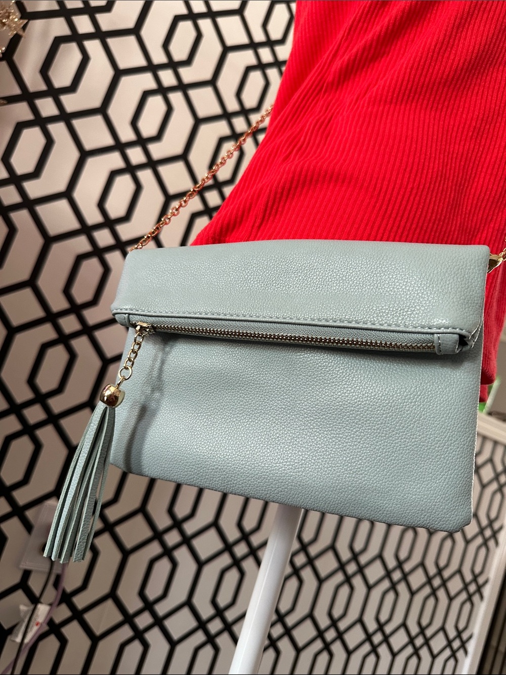 Street Level cross body chain purse